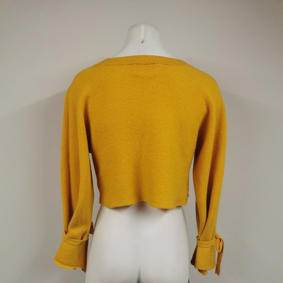 Aritzia Wilfred Emmy Cropped Merino Sweater - Picture 5 of 7